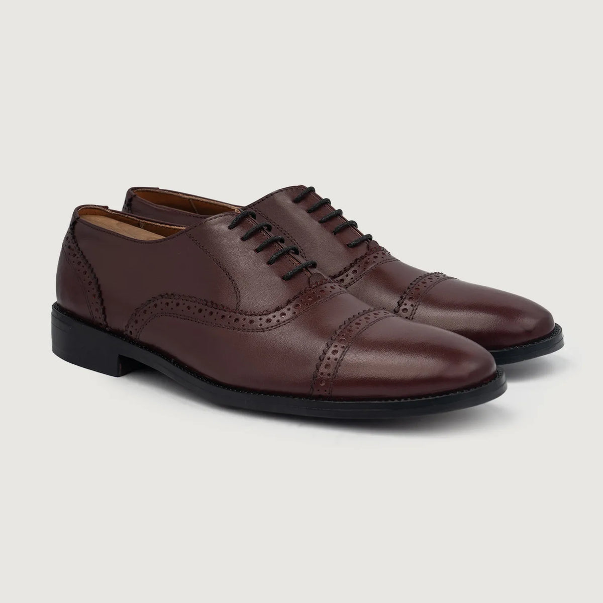Greyson Brogues Oxford Gesztenyebarna Bőrcipők Férfi For Men in Maroon Full-Grain Leather - Oldalnézet | Online vásárlás