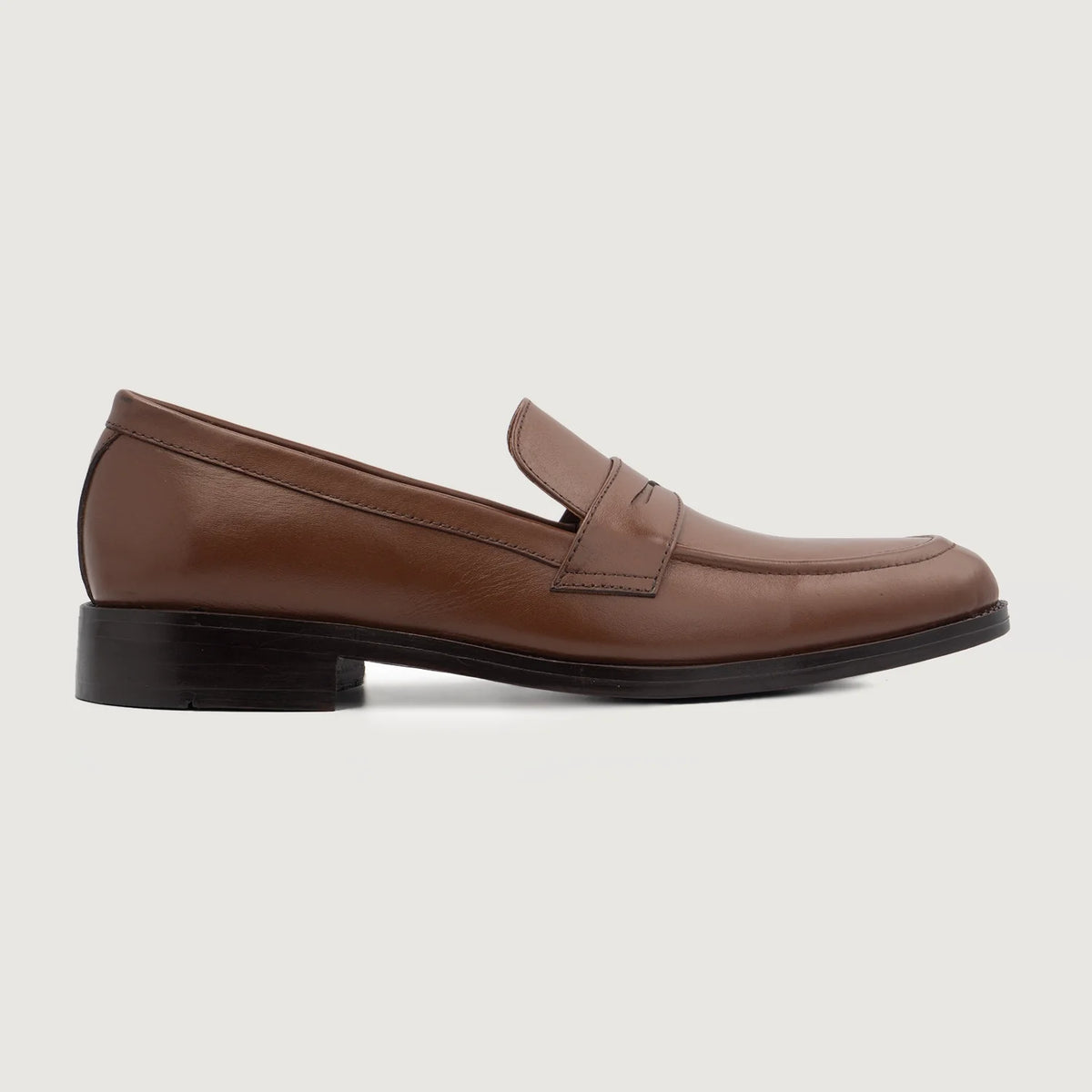 Brown Full-Grain leather Loafers - Goodyear varrott talpszerkezet és orr-részlet