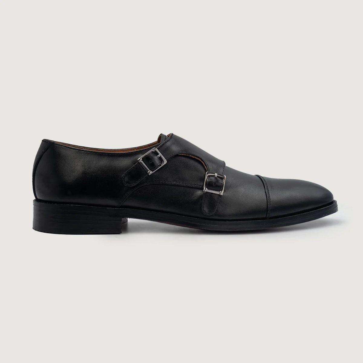 Black Full-Grain leather Shoes - Goodyear varrott talpszerkezet és orr-részlet