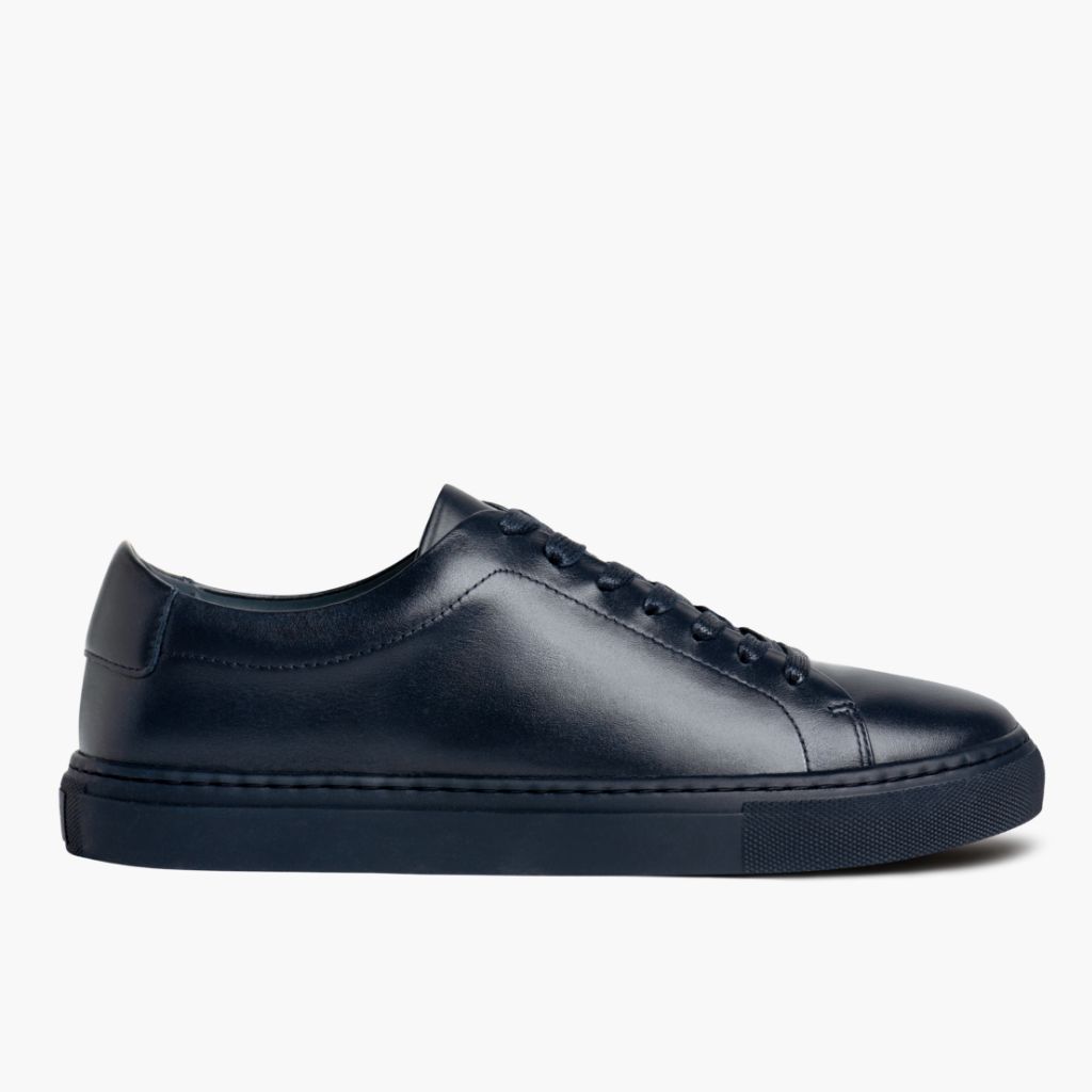 Navy Full-Grain leather Sneakers - Goodyear varrott talpszerkezet és orr-részlet