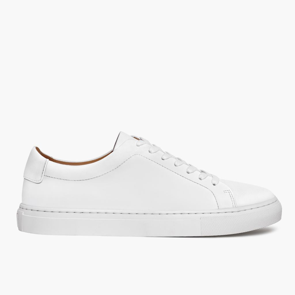 White Full-Grain leather Sneakers - Goodyear varrott talpszerkezet és orr-részlet