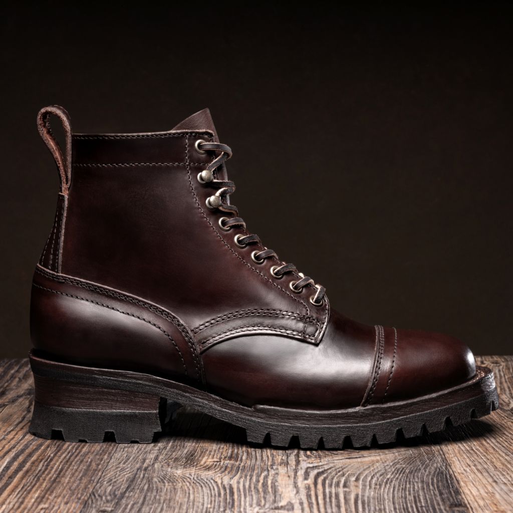 Brown Full-Grain leather Boots - Goodyear varrott talpszerkezet és orr-részlet