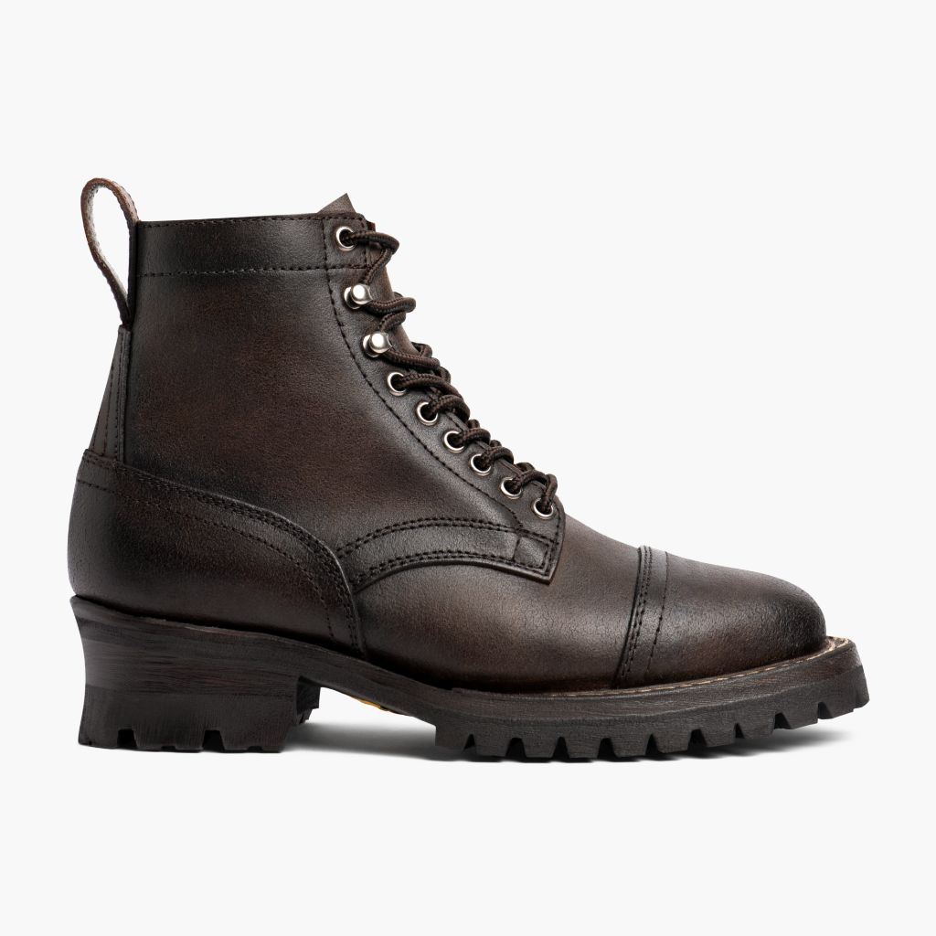 Classic Full-Grain leather Boots - Goodyear varrott talpszerkezet és orr-részlet