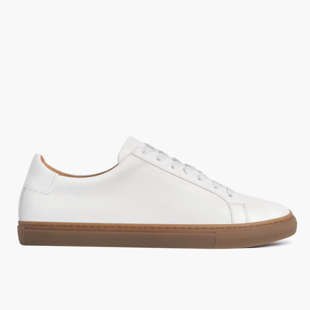 White Full-Grain leather Sneakers - Goodyear varrott talpszerkezet és orr-részlet
