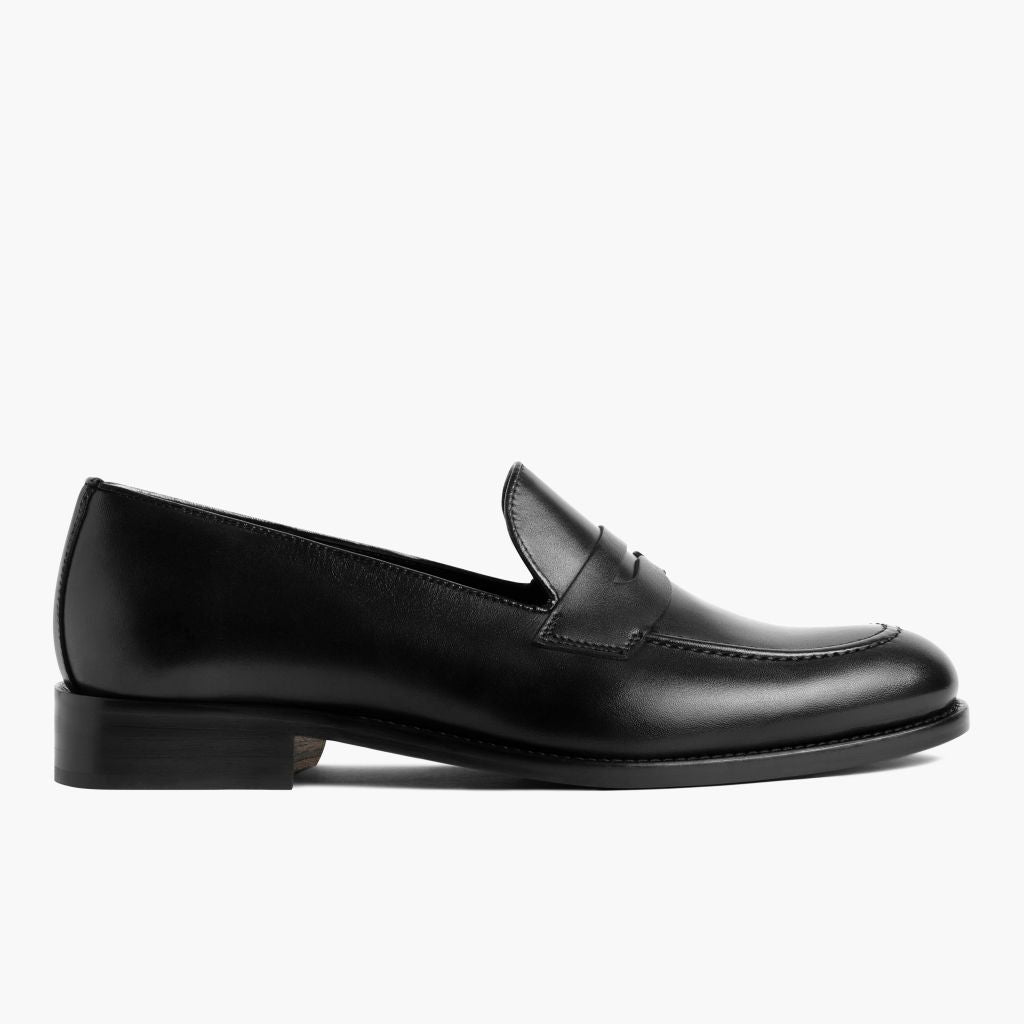 Black Full-Grain leather Sneakers - Goodyear varrott talpszerkezet és orr-részlet