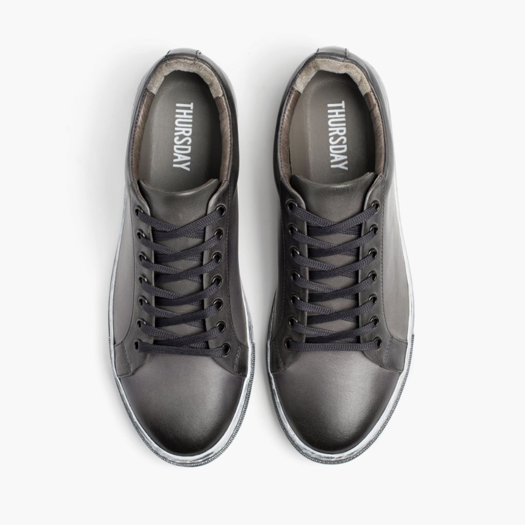 Premier Low Top Distressed Grey Bőr sneakerek Férfi For Men - Megerősített sarokkéreg és dupla precíziós varrás
