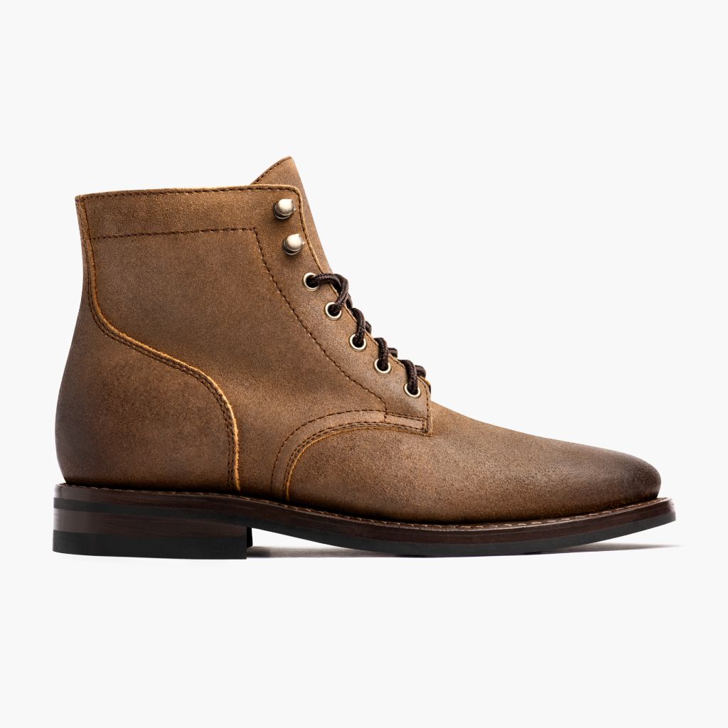 Classic Full-Grain leather Boots - Goodyear varrott talpszerkezet és orr-részlet