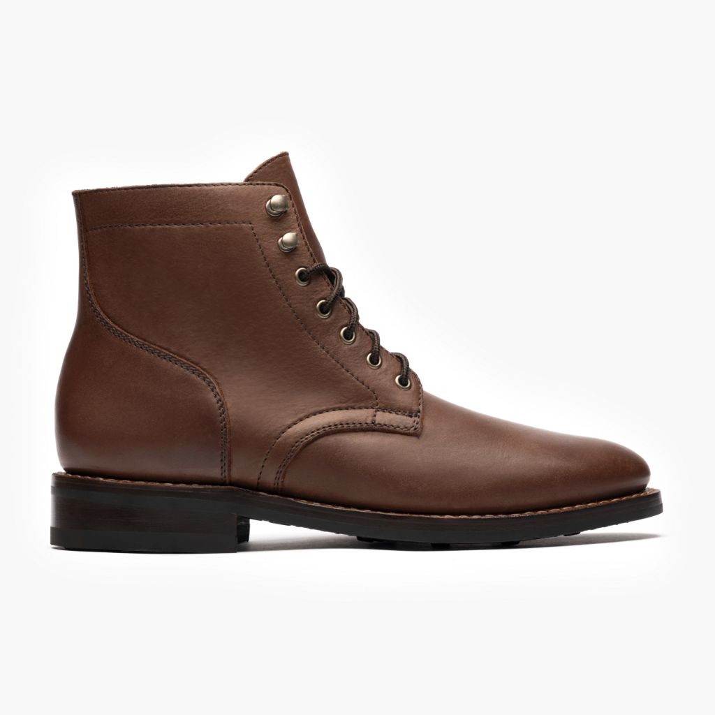 Classic Full-Grain leather Boots - Goodyear varrott talpszerkezet és orr-részlet