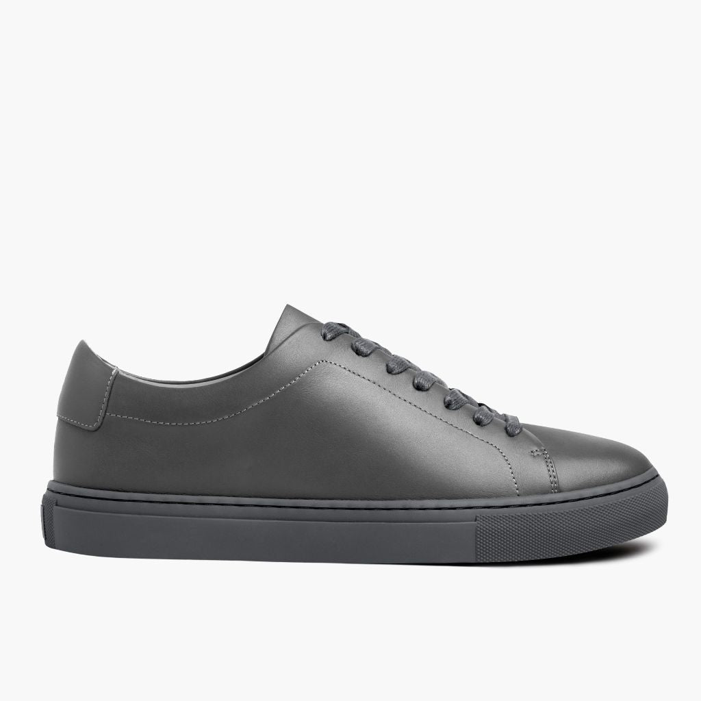 Grey Full-Grain leather Sneakers - Goodyear varrott talpszerkezet és orr-részlet