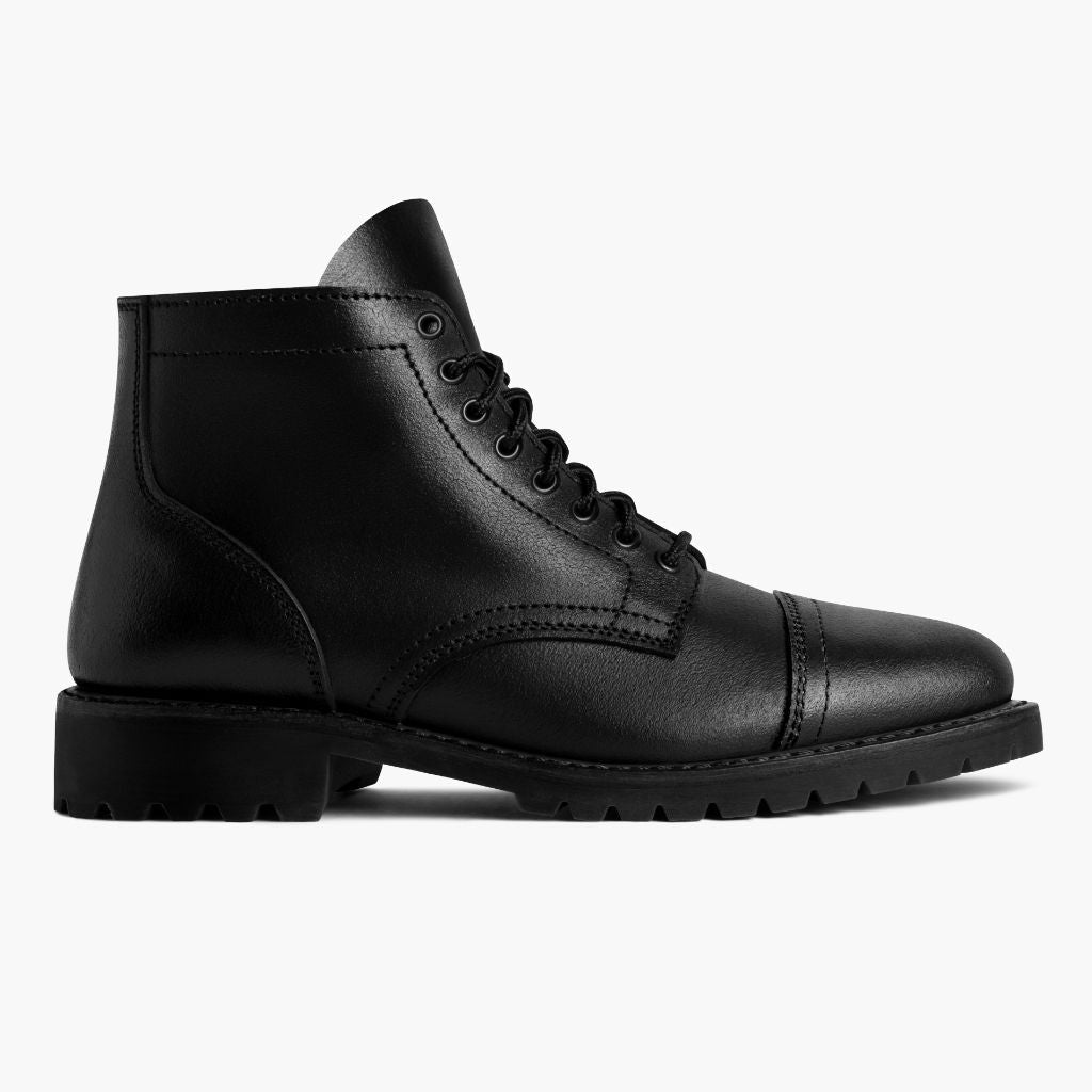 Black Full-Grain leather Boots - Goodyear varrott talpszerkezet és orr-részlet