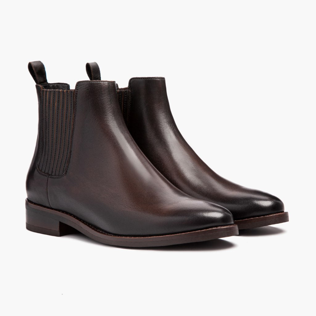 Black Full-Grain leather Boots - Goodyear varrott talpszerkezet és orr-részlet