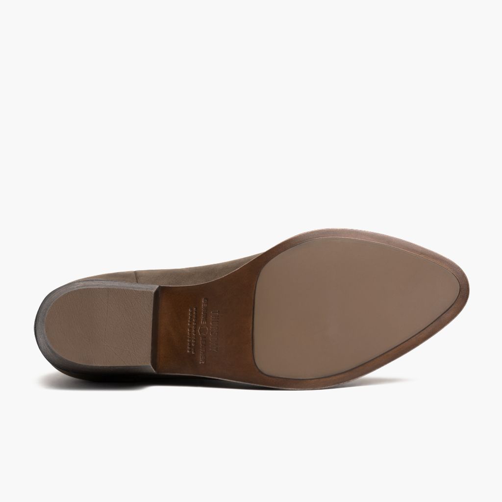 High-Traction Rubber Outsole & Lug Tread Pattern on Dreamer Bootie Tobacco Bőrbakancsok Női