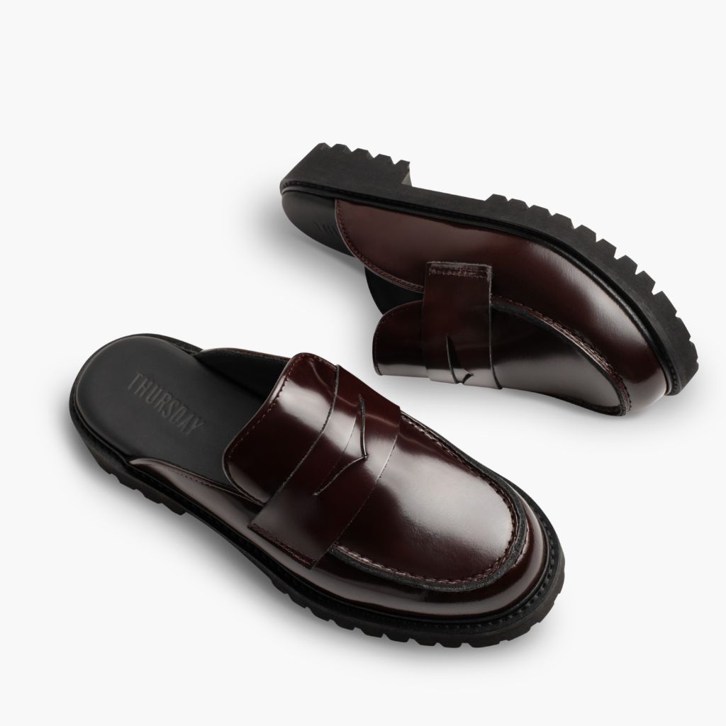 High-Traction Rubber Outsole & Lug Tread Pattern on Penny Mule Bordó Bőrbakancsok Női