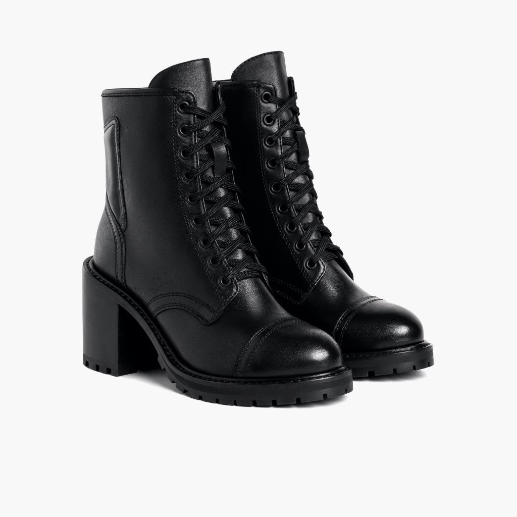 Black Full-Grain leather Boots - Goodyear varrott talpszerkezet és orr-részlet