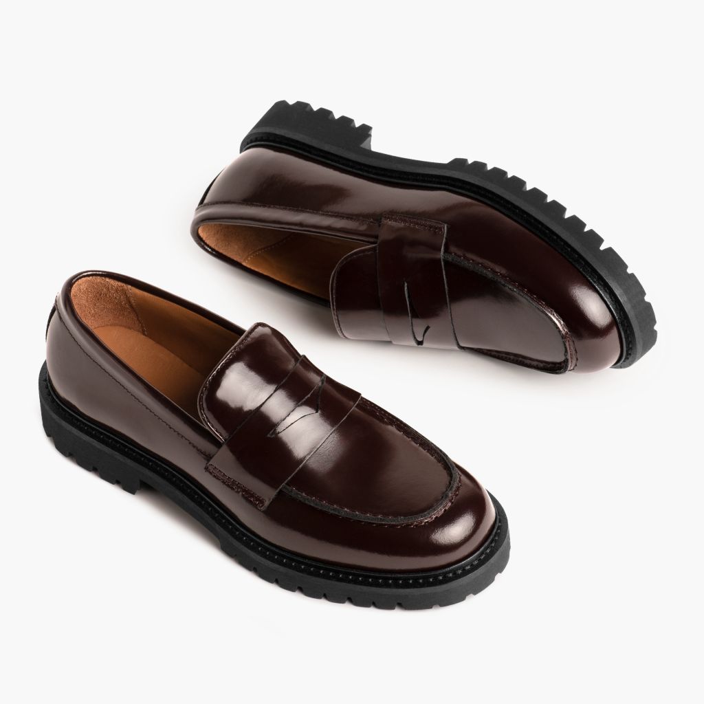 High-Traction Rubber Outsole & Lug Tread Pattern on Penny Bordó Bőrbakancsok Női