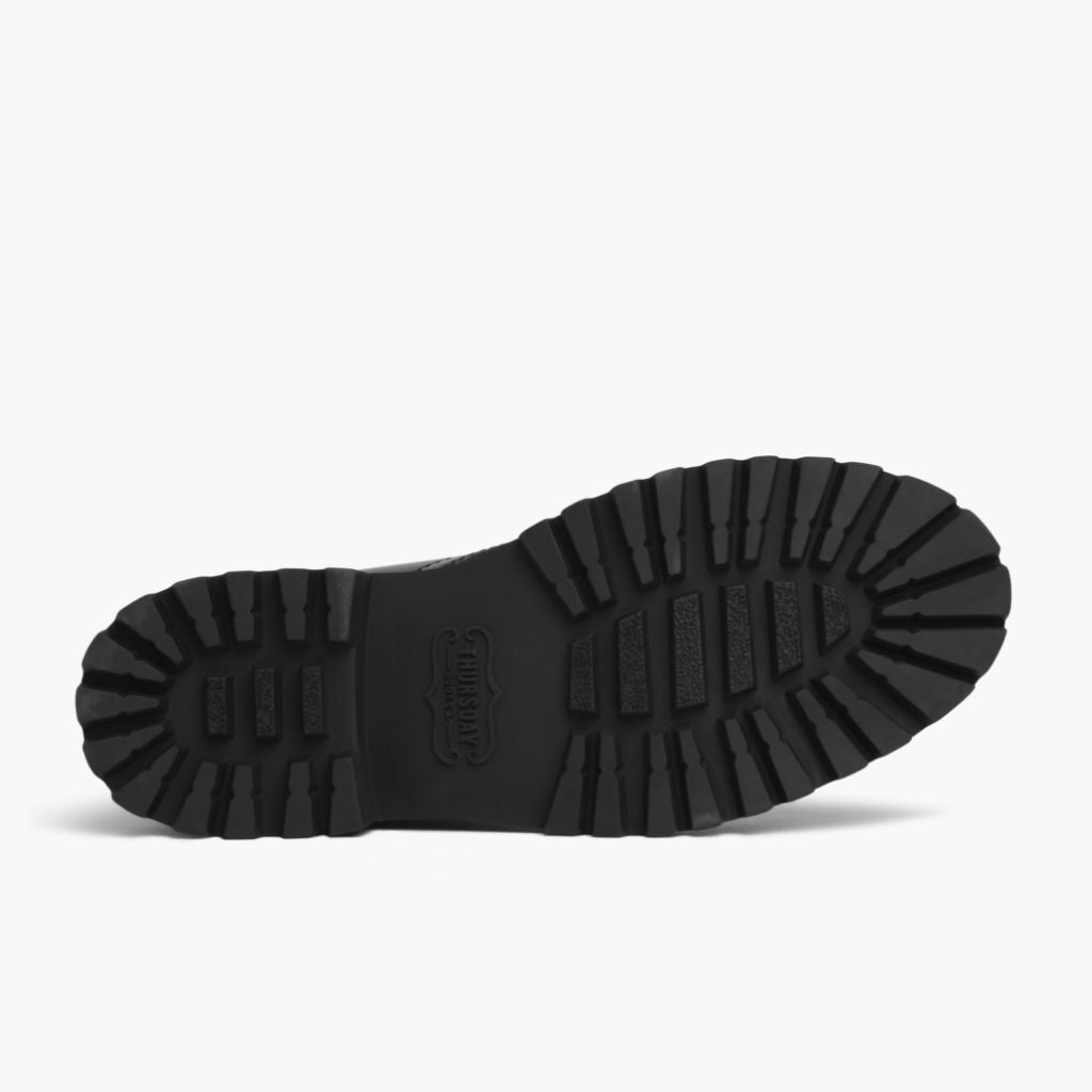 High-Traction Rubber Outsole & Lug Tread Pattern on Captain Fekete (StormKing®) Bőrbakancsok Női