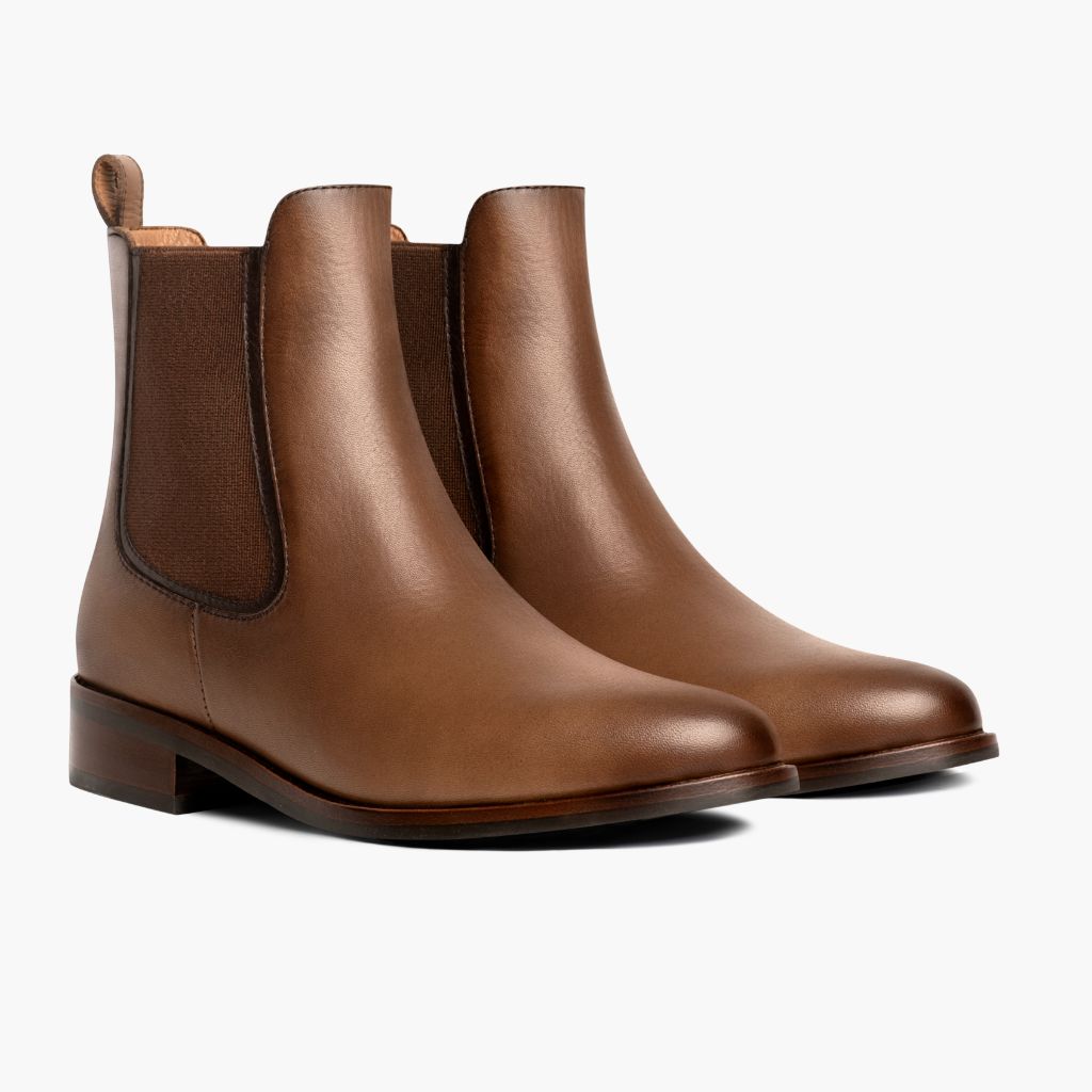 Classic Full-Grain leather Boots - Goodyear varrott talpszerkezet és orr-részlet