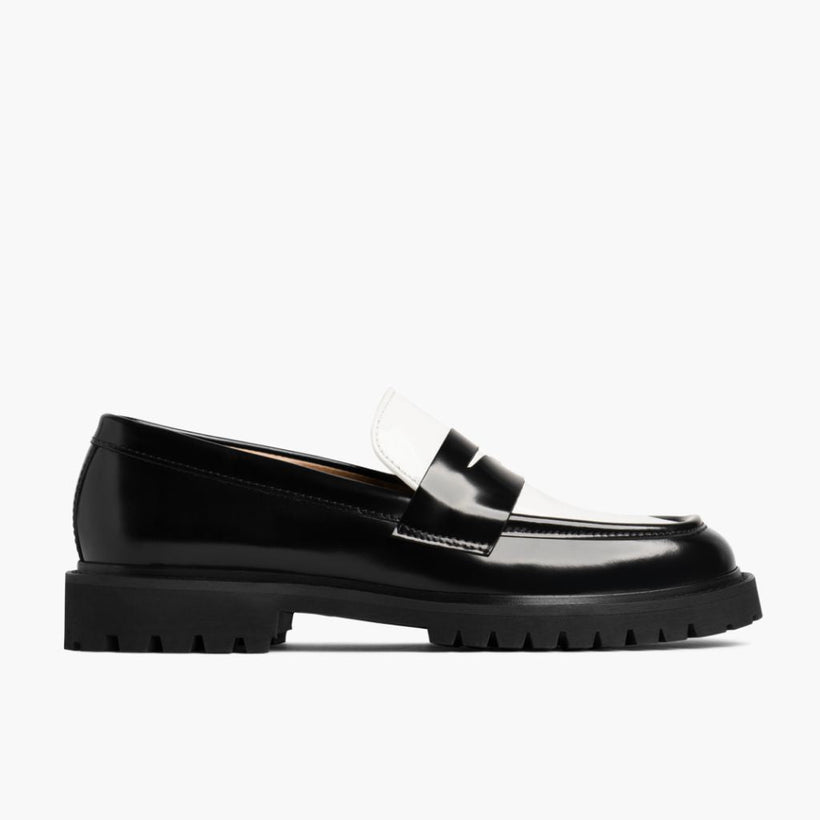 Penny Fekete & White Leather Loafers női