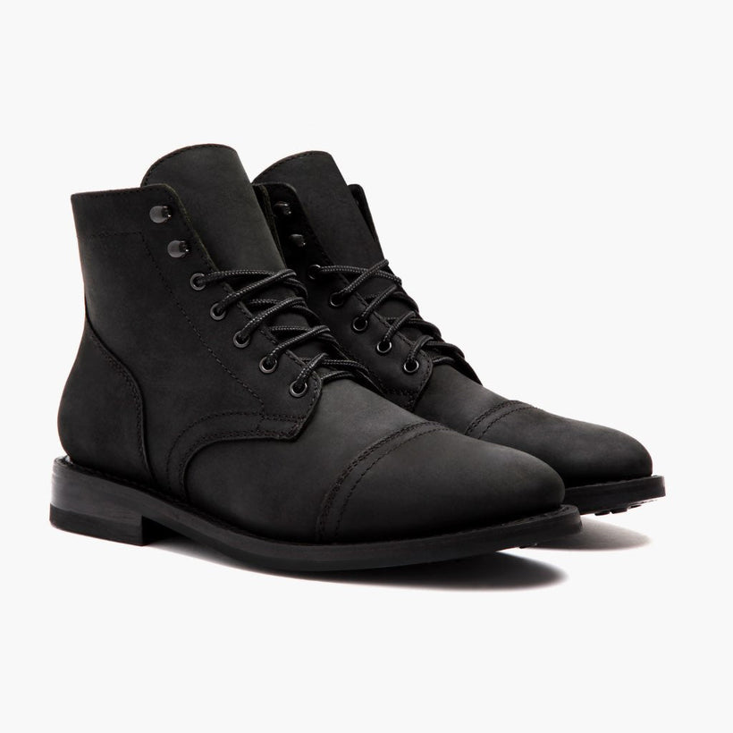 Captain Fekete Matte Leather Boots férfi