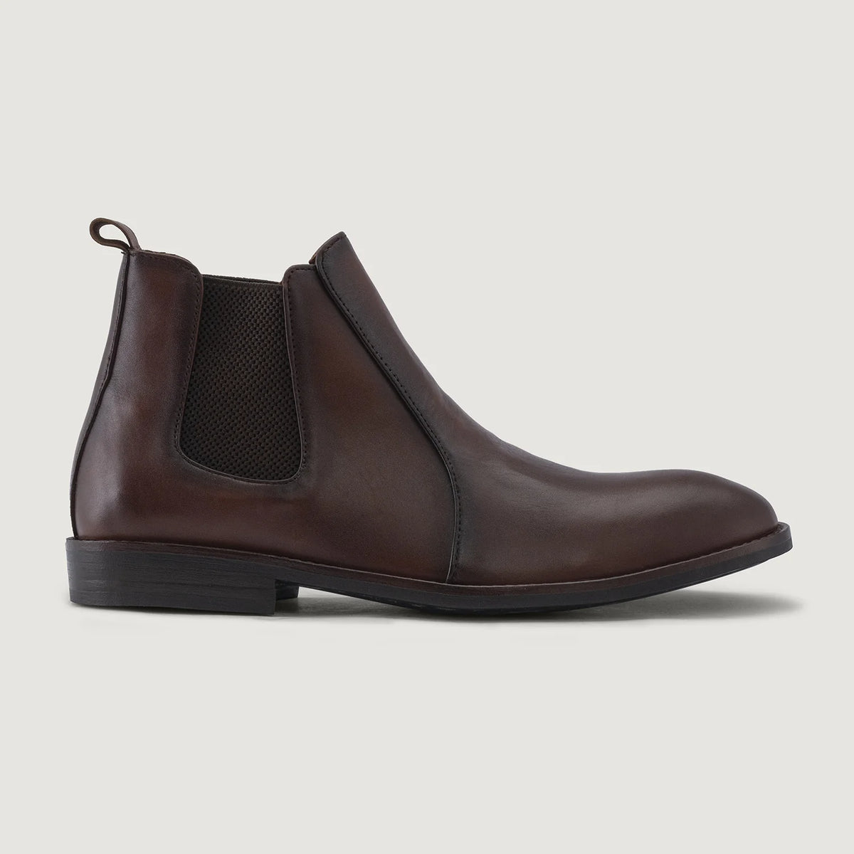 Burnished Brown Full-Grain leather Boots - Goodyear varrott talpszerkezet és orr-részlet