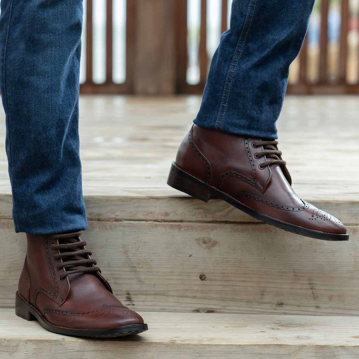 Orlaven Duster Brogues Derby Barna Burnished Bőrbakancsok - StudGuard Férfi footwear image 9