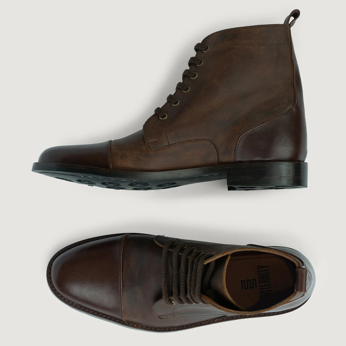 Distressed Brown Full-Grain leather Boots - Goodyear varrott talpszerkezet és orr-részlet