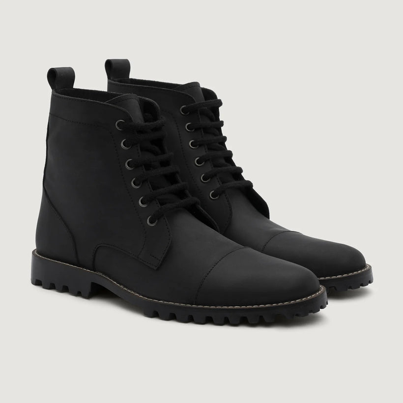 Knight Derby Fekete Matte Nubuck Bőrbakancsok - TerraGrip Férfi