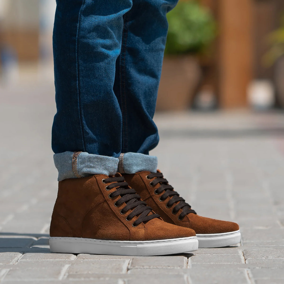 Marty High Top Barna Suede Bőr sneakerek Férfi in Brown Goatskin Suede - Oldalnézet | Online vásárlás