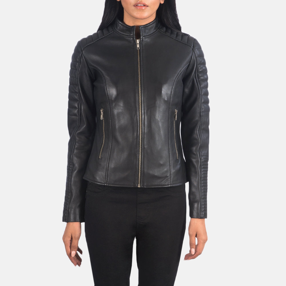 
Közeli részlet of Band & Zipper Hardware on Adalyn Steppelt Fekete Bőr Motoros Dzseki Női