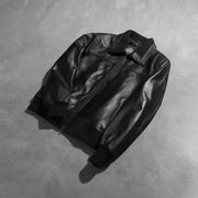
Rib Knit & Hem Craftsmanship Construction Detail on Air Rolf Fekete Bőr Bomber Dzseki Férfi