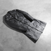 
Open Hem & Hem Craftsmanship Construction Detail on Alexis Fekete Single Breasted Bőrkabát Női