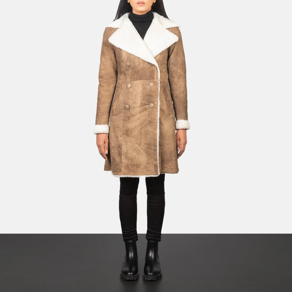 
Amie Distressed Brown Double Breasted Shearling Coat in Distressed Brown Sheepskin Snuffed - Elölnézet & testre szabott sziluett | Online vásárlás