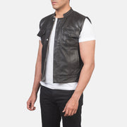 
Brown Sheepskin Leather Biker Jacket - Hátulnézet precíz vállilleszkedéssel és tiszta szegéllyel