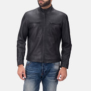 
Austere Matte Fekete Bőr Motoros Dzseki Férfi in Black Calfskin Matte - Elölnézet & testre szabott sziluett | Online vásárlás