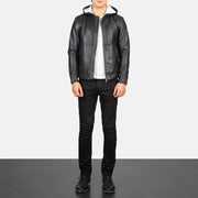 
Baston Black Hooded Leather Bomber Jacket - Oldalnézet az ergonomikus ujjkialakítással