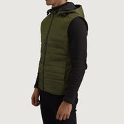 
Green Full-Grain leather Vest - Hátulnézet precíz vállilleszkedéssel és tiszta szegéllyel