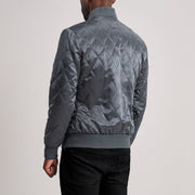 
Közeli részlet of Varsity & Zipper Hardware on Danson Steppelt Grey Varsity Bőrdzseki Férfi