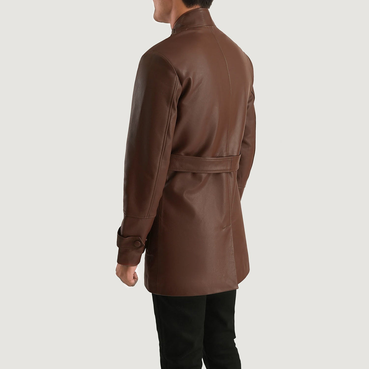 
Közeli részlet of High neck with Belt & Snap button Hardware on Dolf Barna Bőrdzseki Férfi