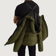 
Közeli részlet of Classic Collar & Zipper With Wind Flap Hardware on Erico Zöld Hooded Puffer Bőrdzseki Férfi