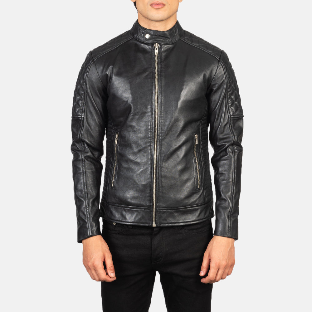 
Közeli részlet of Band Collar & Zipper Hardware on Fernando Quilted Brown Suede Biker Jacket
