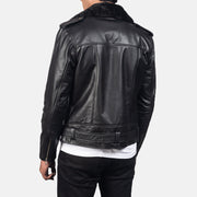 
Közeli részlet of Notch with Removable Fur & Zipper with Waist belt Hardware on Furton Black Leather Biker Jacket