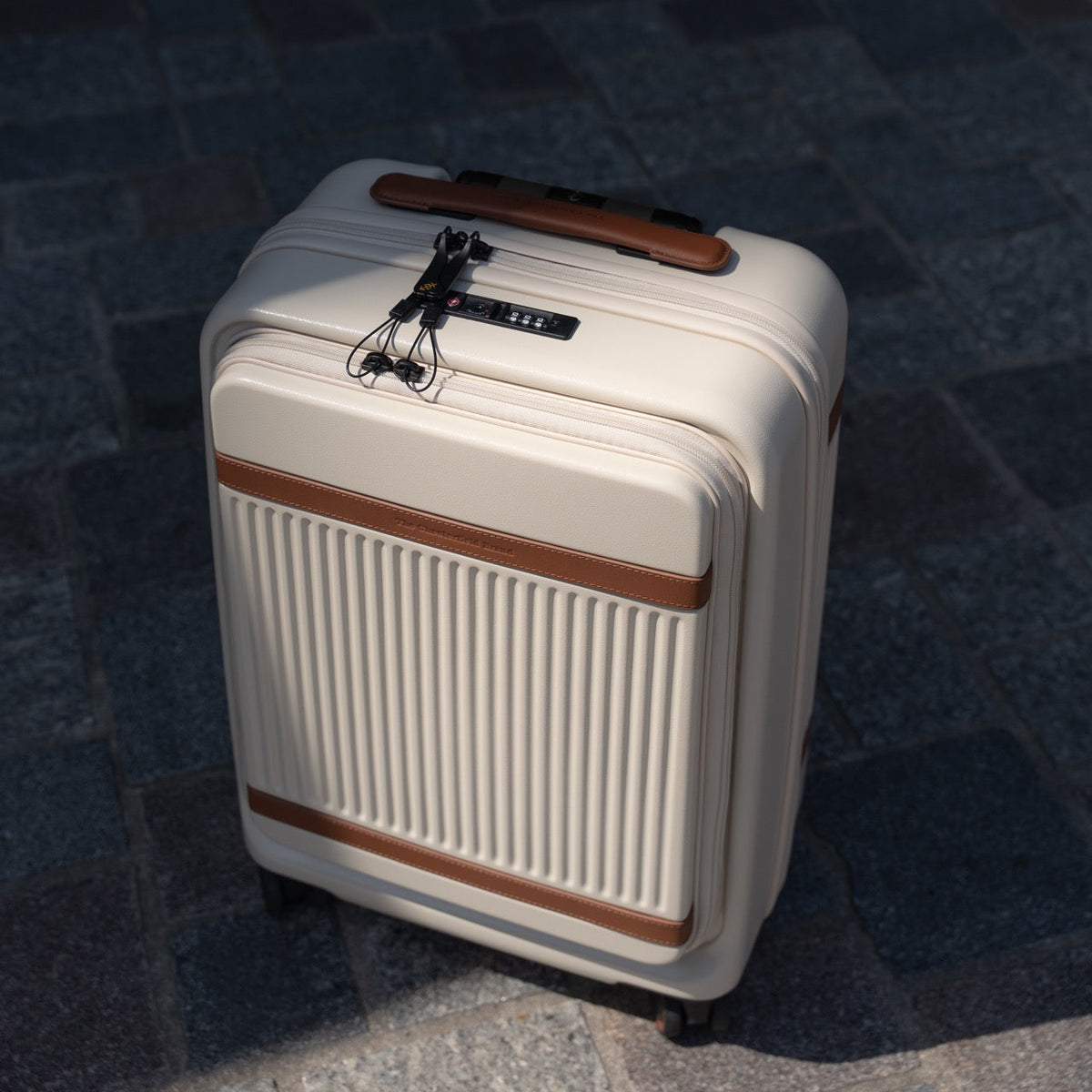 
Sandy Beach Hand Luggage Suitcase Front Pocket Zuna Női Női, detail view 1