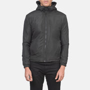 
Közeli részlet of High Neck with Hood & Zipper with wind flap Hardware on Jimmy Fekete Hooded Windbreaker Bőrdzseki Férfi