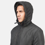 
Belső bélés nézet Showing Quilted Polyester Lining & Két funkcionális belső zseb