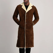 
Közeli részlet of Notch & Button Hardware on Kolby Brown Suede Shearling Long Coat