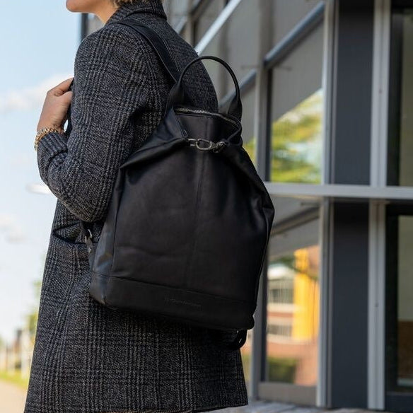 Manchester Full-Grain Leather Backpack női