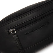 
Belső bélés nézet Showing Dedicated Padded Laptop Sleeve & Multi-Compartment Organization