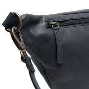 
Belső bélés nézet Showing Dedicated Padded Laptop Sleeve & Multi-Compartment Organization