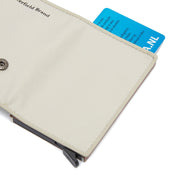 
Belső bélés nézet Showing Dedicated Padded Laptop Sleeve & Multi-Compartment Organization