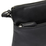 
Belső bélés nézet Showing Dedicated Padded Laptop Sleeve & Multi-Compartment Organization